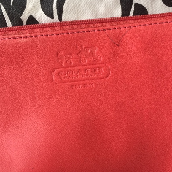 COACH Coral Pink Leather Wristlet - Picture 2 of 4